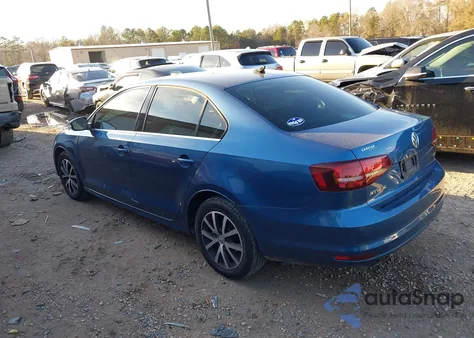 2017 Volkswagen Jetta 1.4T Se z USA, uszkodzony, nr VIN 3VWDB7AJ8HM394865